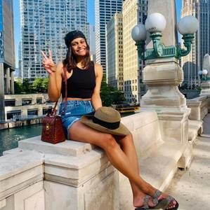 Meet your Posher, Mallory